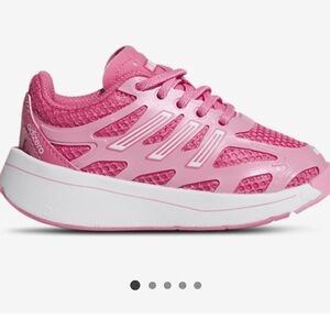 NIB- adidas Originals Adizero Aruku - 7 Women, 5.5 Kids